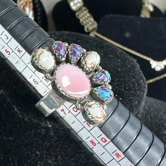 Sterling Silver Pink Conch & Composite gemstones half flower Ring Sz 6.5 adj - Picture 1 of 14